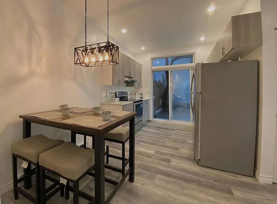4414-Modern 2 Bd Gem/ Near Dt Mtl, Canal, Atwater Apartment Montreal Canada